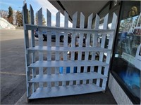 Picket Fence Shelf Great For Vendor Display