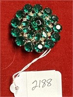 Vintage emerald green brooch