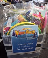 SUMMER FUN IN THE WOODY RIVER BASKET