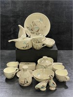 17pc Redwing Pottery Dishes