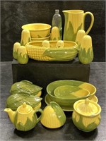 20pc 1940's Shawnee Pottery Corn King