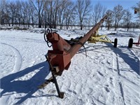 Farm king 10" 50' swing auger, Hyd drive swing