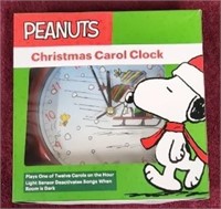 Peanuts NIB Christmas Carol Clock