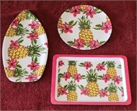 Pineapple Plastic Serving Set