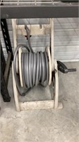 Hose reel with hose