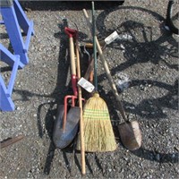 GARDEN TOOLS & BROOM