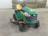 John Deere D110 Lawn Mower