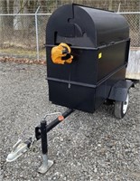 (BK) Tow-Behind Charcoal Grill w/