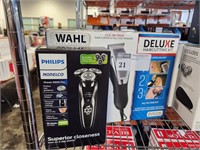 1 LOT 4 ITEMS, WAHL DELUX HAIR CUTTING KIT,