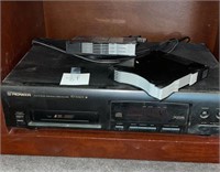 Pioneer 6 Disc player