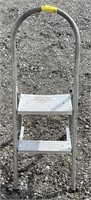 (AN) Folding Ladder.
Tallest step about 20in.