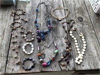 Necklaces & Bracelets in Group