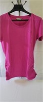 $14-Ladies Med fuchsia Bench ruched tee