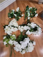 Lot White Silk Flowers