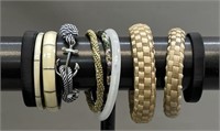 Lot: 10 Unmarked Bracelets/ Bangels