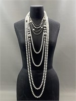 Vtg. Faux Pearl Necklace