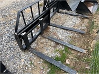 Quick Attach 3500 LB Pallet Forks