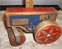 Vtg Wooden Steam Roller Toy
