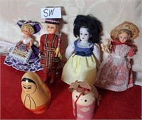 SW - LOT OF 6 COLLECTOR DOLLS