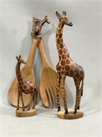 Lot: Carved Wood Giraffes,Giraffe Salad Utensils