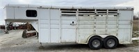 2010 RANCH KING HORSE TRAILER