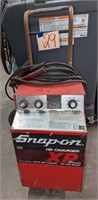 Snap On XP 100 Amp Battery Charger w/550 Boost