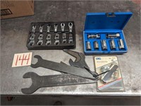 Fan Clutch Wrenches, Stud Extractor, Crows Foot,
