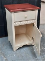 Nightstand With 1 Drawer
