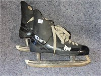 Pair of micron men's hockey skates size 12