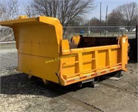 E. 10' steel dump bed 10' with cylinder (YELLOW)