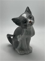 Feed Me Hungry Cat Ceramic Hand Spain by LLADRO