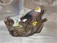 Bald eagle mum with chicks sculpture six inches