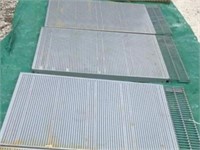 4 Steel Grey Perforated Steel Pallet Rack Decking