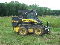 NEW HOLLAND L175 SKID-LOADER