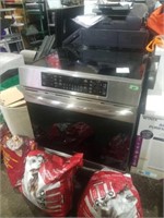 Frigidaire $1800 stove says one induction burner