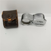 Lumex 10 x Loupe in leather case  - WD