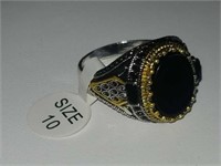 Round black gold silver ring