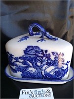 ROYAL STAFFORDSHIRE CERAMIC BUTTER DISH WITH LID