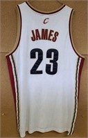 Sports - Cleveland Cavaliers Labron James Jersey