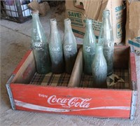 Wooden Coke case & 6 Coke bottles