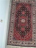 2.8' x 5.6' Persian Design BiJar; Made in India