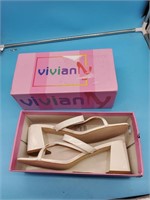 Vivian size 10 women's chunky heel sandals