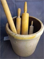 VNTG AMERICAN INDIANAPOLIS STONEWARE AND ROLL PINS
