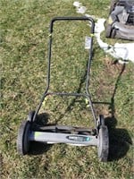 18" Manual Push Mower