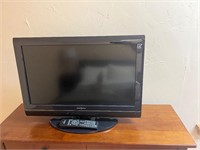Insignia LCD Flatscreen TV with Remote 25”