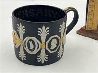 Limited Edition Mug 250Th English Potters 163/200