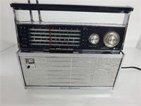 Vintage Ross radio