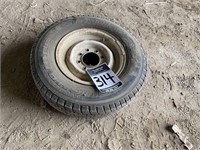 (1) LT215/85 R16 Roughrider Tire