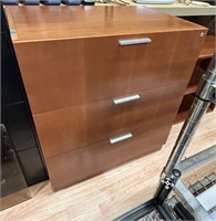 STTEELCASE 3 DRAWER LATERAL FILE