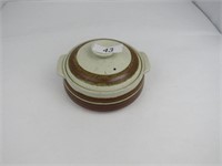 Oven to Table Bowl with Lid - 9" x 5"